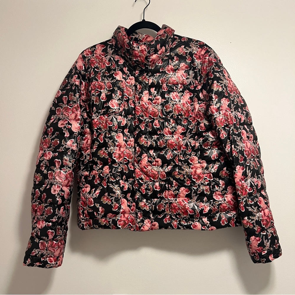 Land’s End Packable Down Jacket in Black Floral Size Large